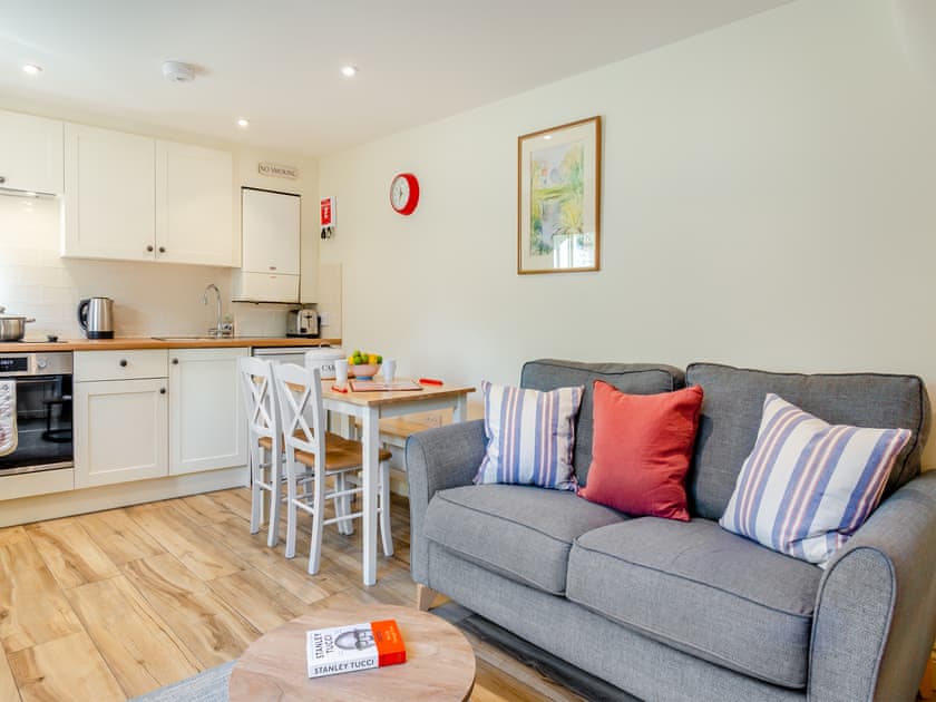Open plan living space | White Cottage - Beachy Head Cottages, East Dean