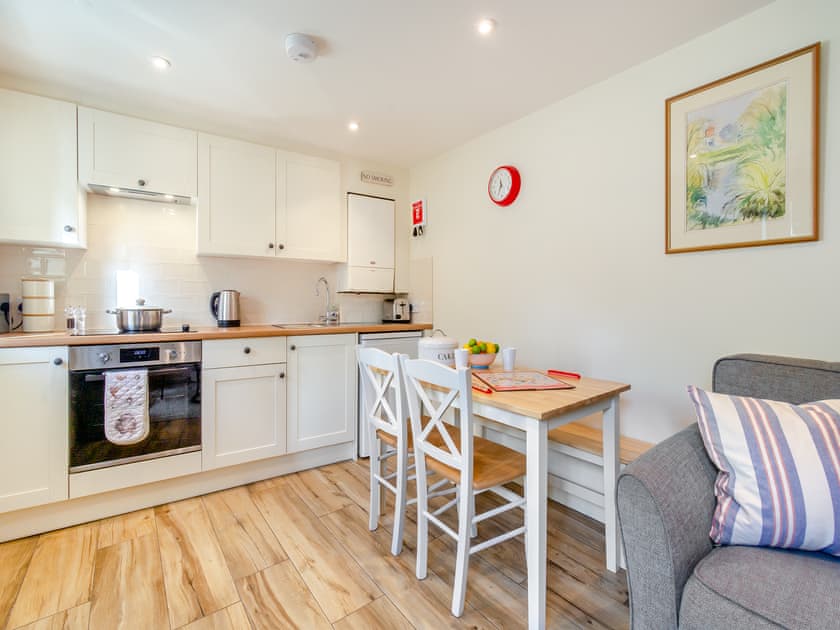 Open plan living space | White Cottage - Beachy Head Cottages, East Dean
