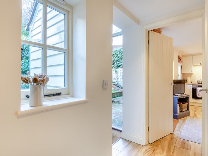 Hallway | White Cottage - Beachy Head Cottages, East Dean