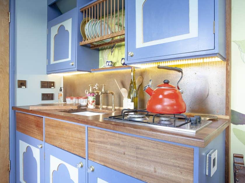 Kitchen | The Tabernacle - Frieda And The Moon, Tresawson, near Looe