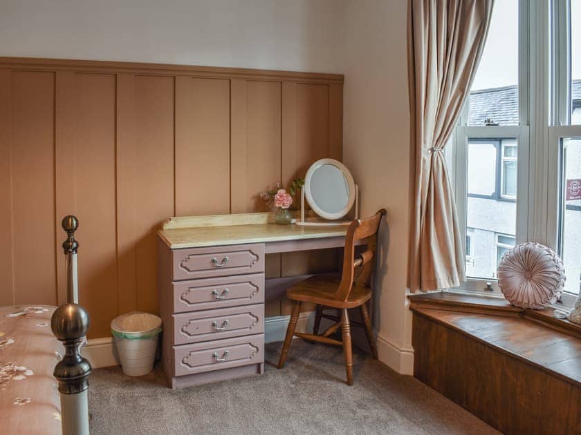 Double bedroom | The Bridge Cottage, Llanrwst