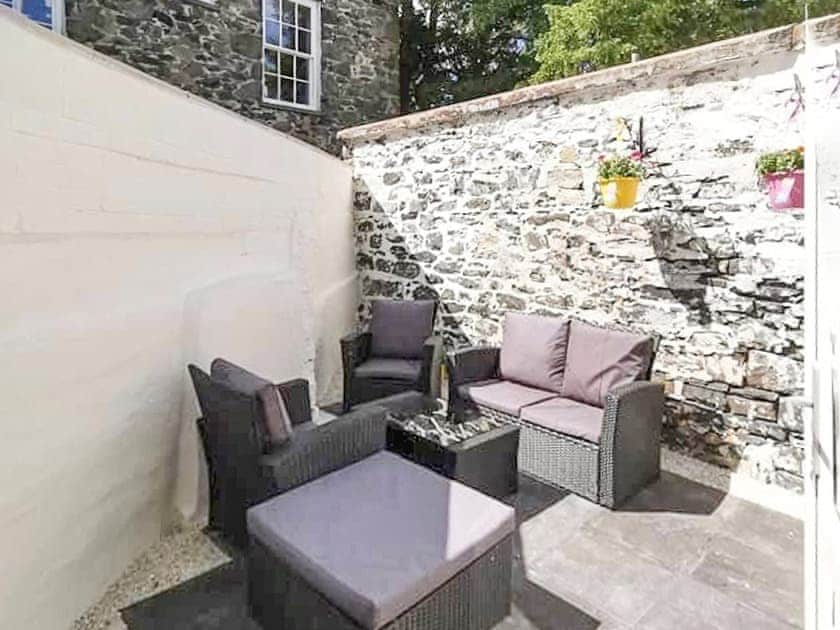 Outdoor area | The Bridge Cottage, Llanrwst