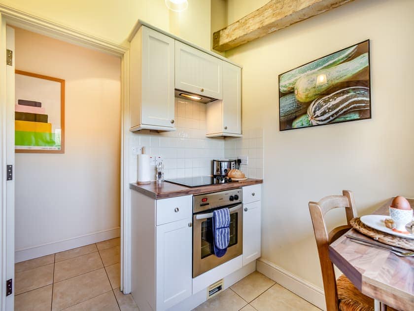 Kitchen | Giddy Cottage - Beachy Head Cottages, East Dean