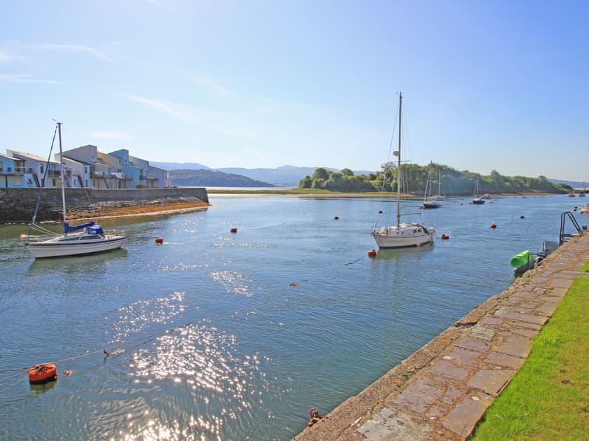 View | Harbour Escape - Snowdonia Tourist Services, Porthmadog