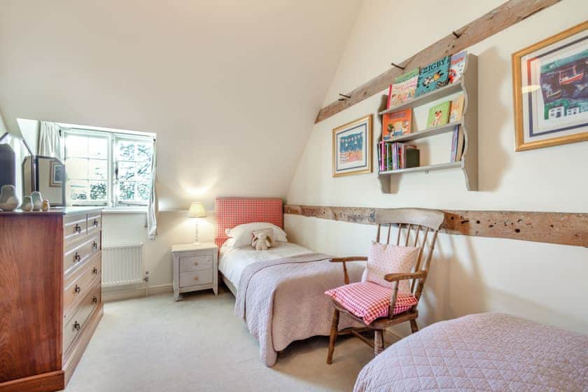 Triple bedroom | Beachy Barn - Beachy Head Cottages, East Dean