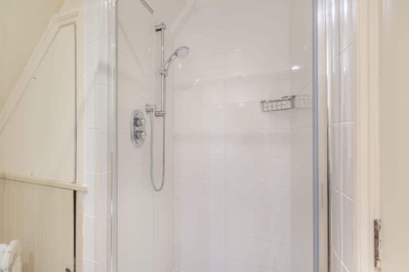 Bathroom | Beachy Barn - Beachy Head Cottages, East Dean