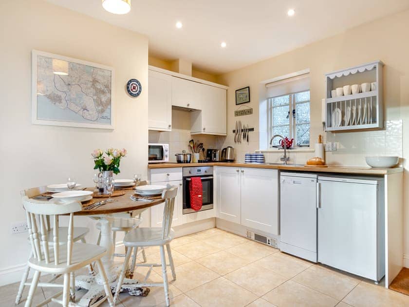 Kitchen area | Folly Cottage - Beachy Head Cottages, East Dean