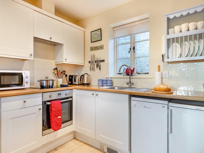 Kitchen area | Folly Cottage - Beachy Head Cottages, East Dean