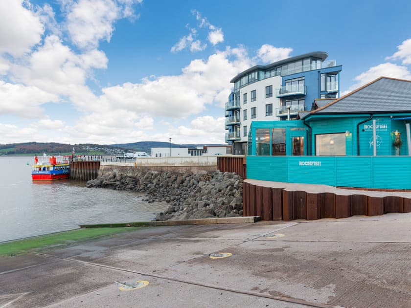 Surrounding area | Estuary View, Exmouth