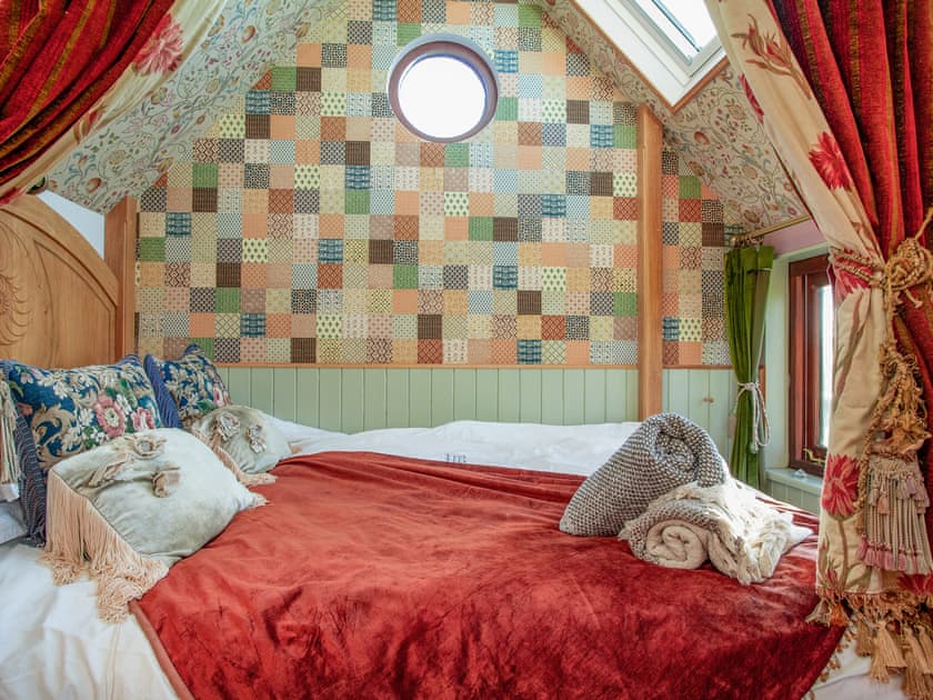 Interior | The Observatory - Frieda And The Moon, Tresawson, near Looe