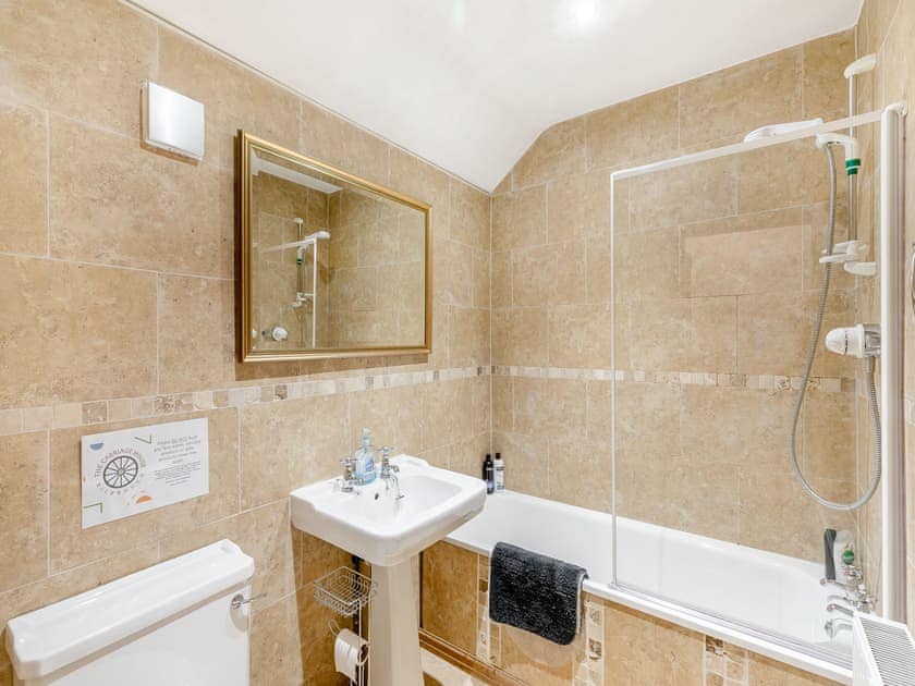 Bathroom | Piper Cottage - The Carriage House, Bilbrough, near York