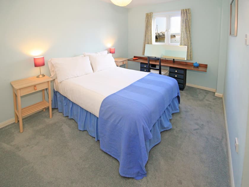 Double bedroom | Oakley Quay, Porthmadog