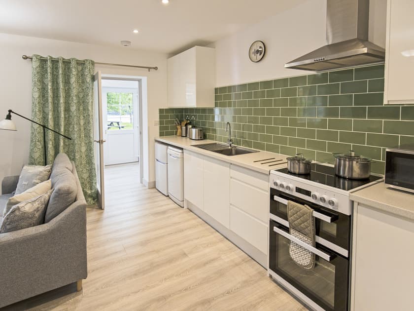 Open plan living space | Foxwhelp - The Old Kennels Holidays, Ledbury