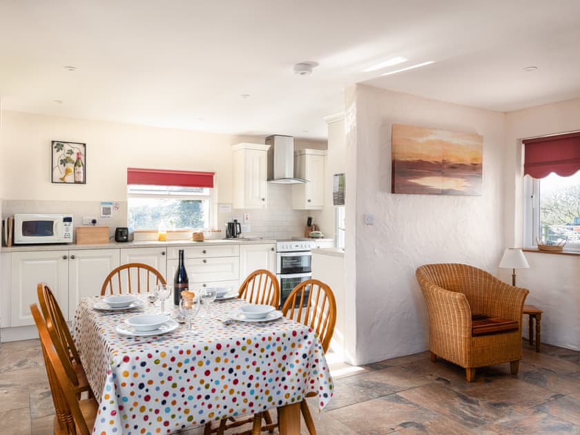 Open plan living space | Cothi Cottage - Penwern Fach Cottages, Ponthirwaun