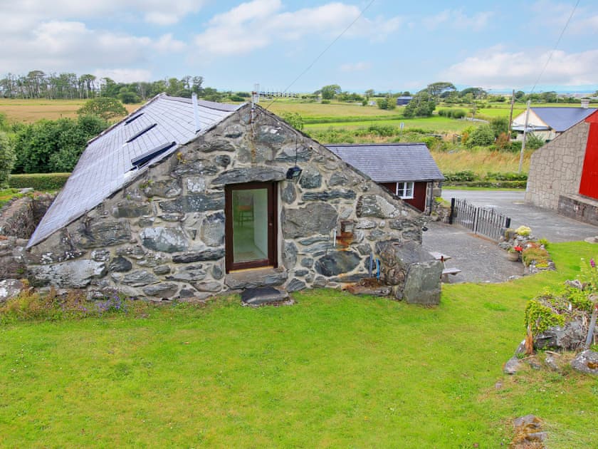 Exterior | Old Byre Cottage, Llanbedr, near Harlech