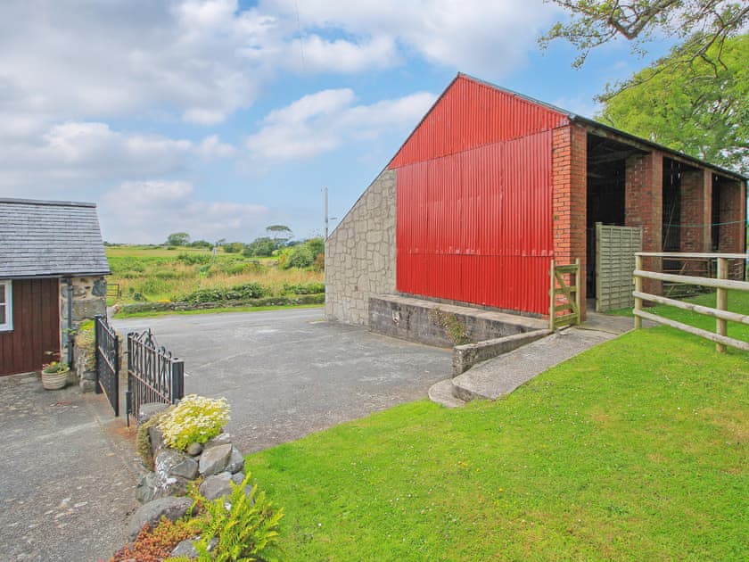 Parking | Old Byre Cottage, Llanbedr, near Harlech
