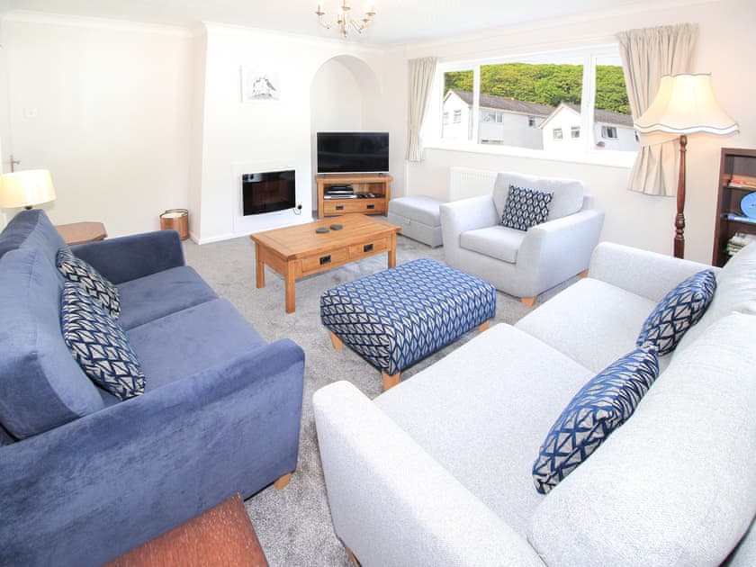 Seabreeze House (ref UKC6016) in Borth Y Guest, near Porthmadog Hoseasons