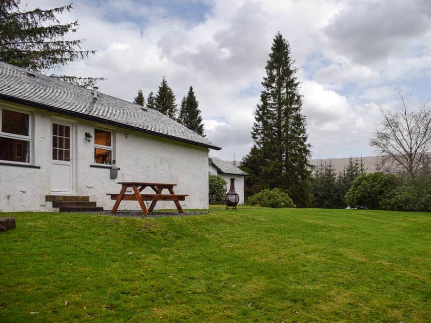 Exterior | Pine Cottage, Killin