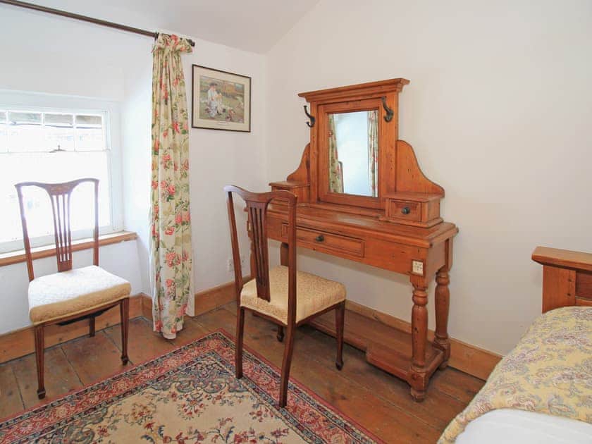 Double bedroom | Riverside Cottage Beddgelert, Beddgelert