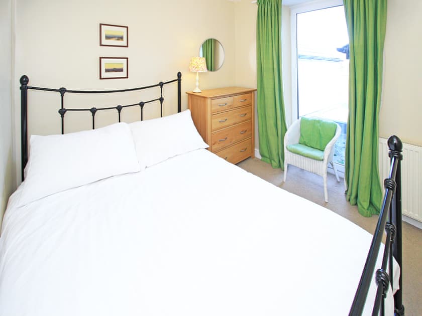 Double bedroom | The Quarterdeck, Borth Y Guest, Near Porthmadog
