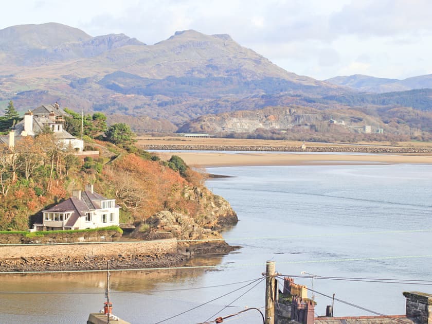 Surrounding area | The Quarterdeck, Borth Y Guest, Near Porthmadog
