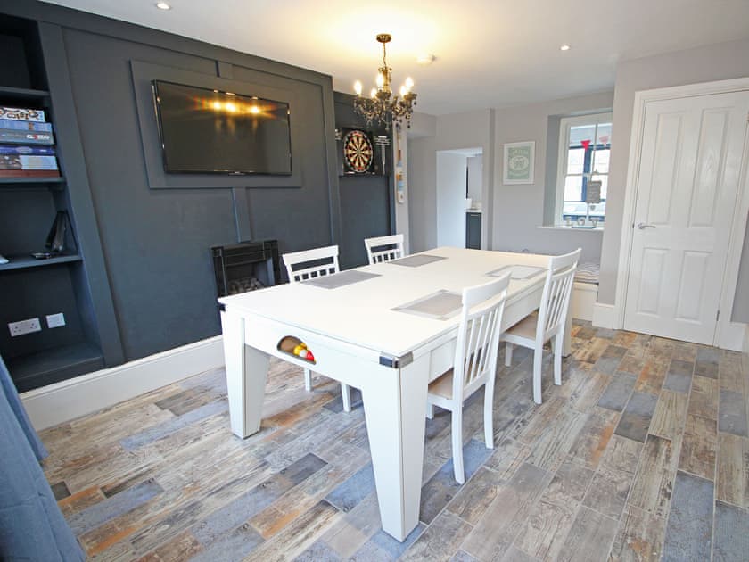 Dining room | Shooting Star Cottage, Pentrefelin, near Criccieth