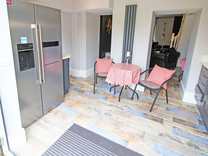 Kitchen | Shooting Star Cottage, Pentrefelin, near Criccieth