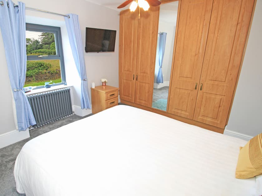 Double bedroom 2 | Shooting Star Cottage, Pentrefelin, near Criccieth