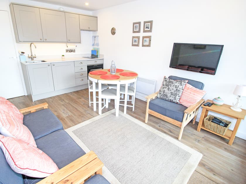 Open plan living space | Water’s Edge, Porthmadog
