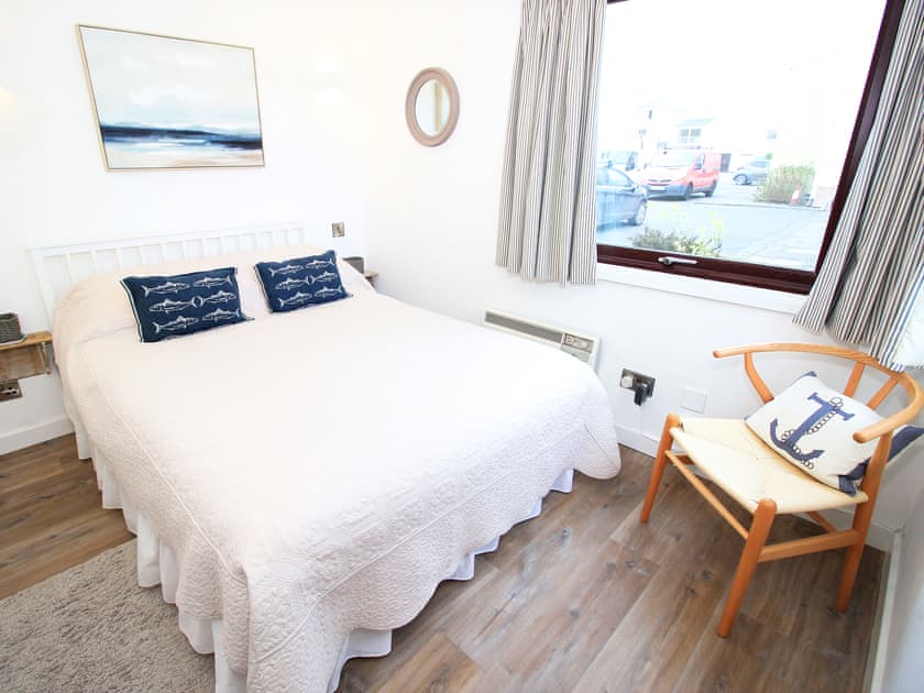 Double bedroom | Water’s Edge, Porthmadog