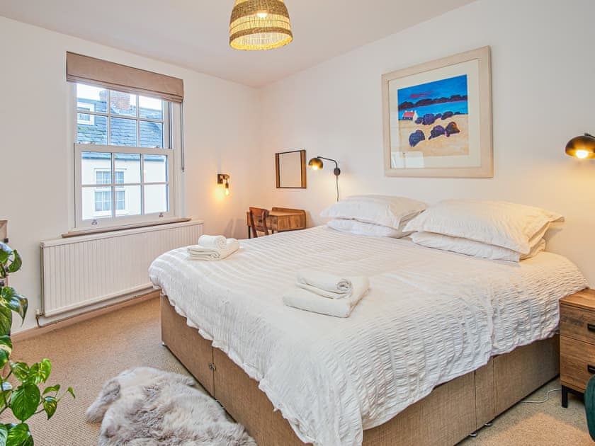 Master bedroom | Insignia, Cowes
