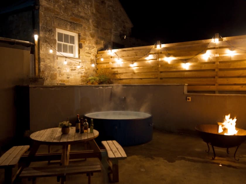 Outdoor area | The Farmhouse - Boreland Loch Tay, Fearnan, near Aberfeldy