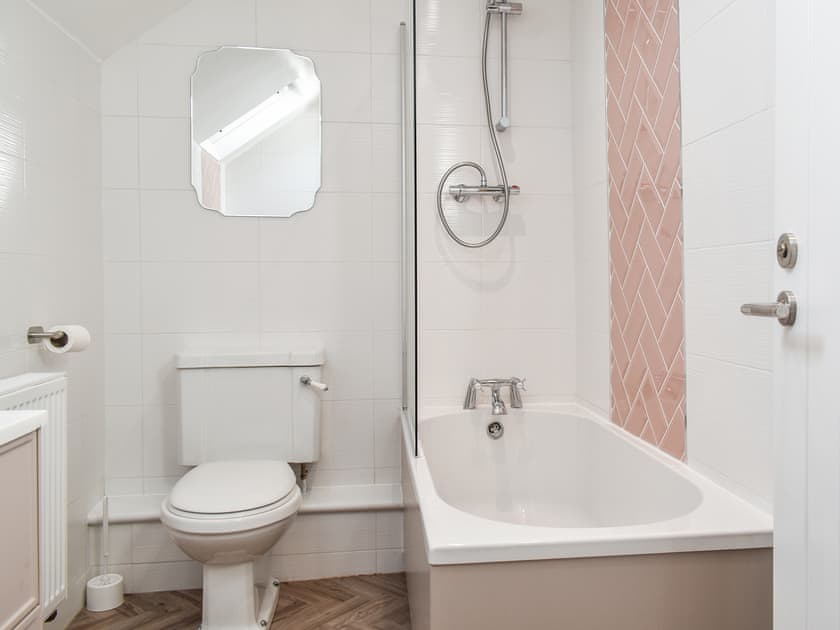 Bathroom | Little Hive - Stubley Hollow Farm, Dronfield