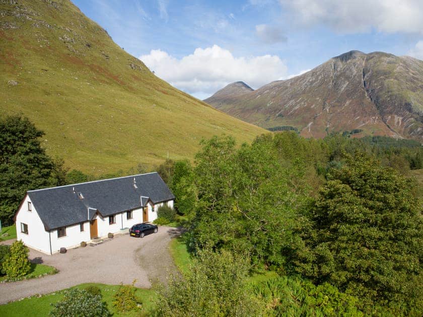 Setting | Bidean Cottage - Glencoe Mountain Cottages, Glencoe