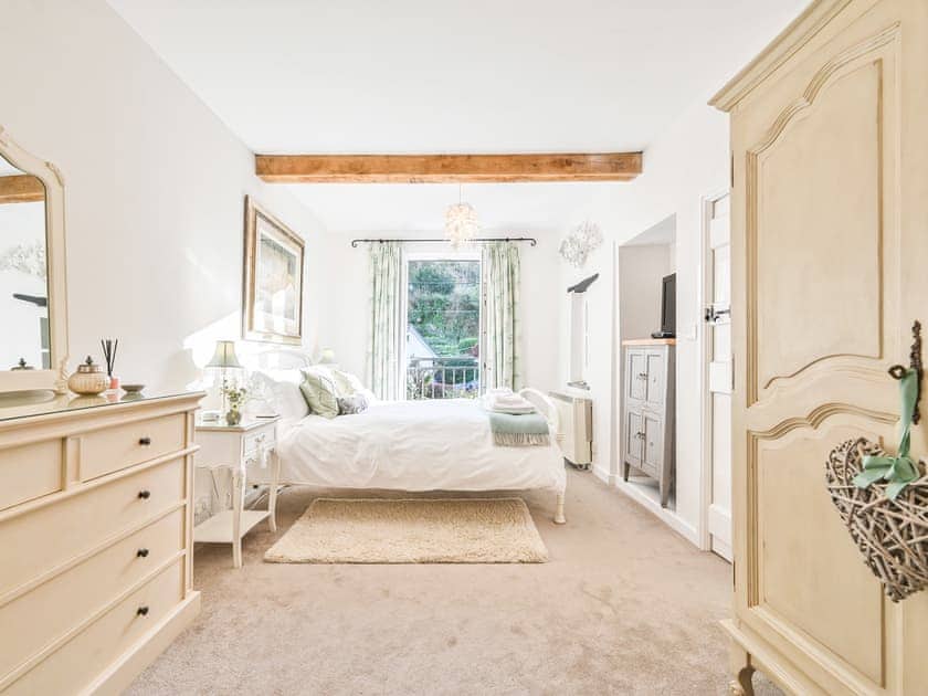 Double bedroom | Briardene Cottage, Milton Combe, near Yelverton