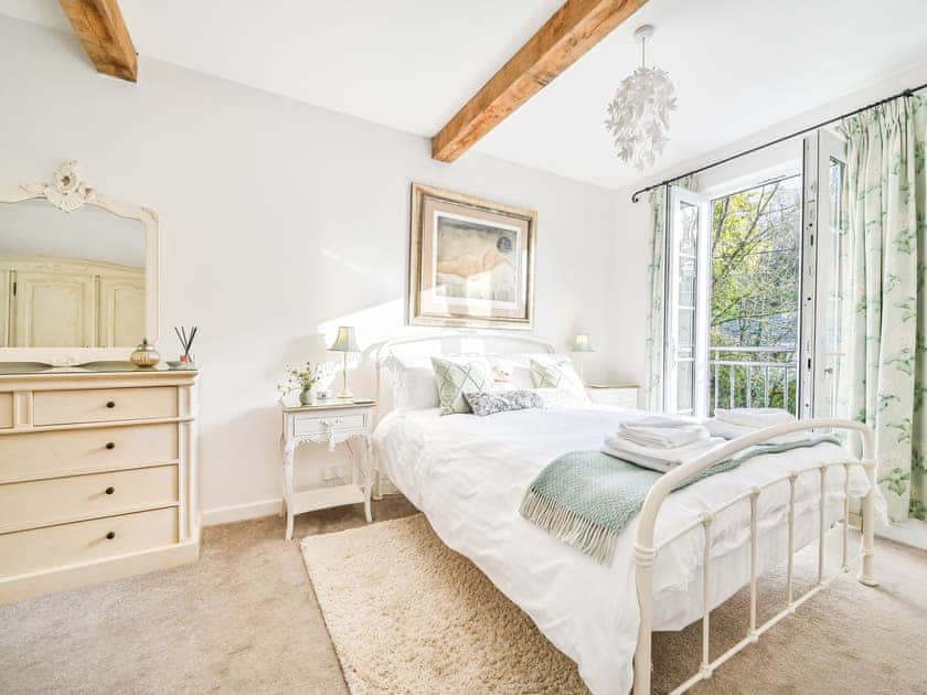 Double bedroom | Briardene Cottage, Milton Combe, near Yelverton