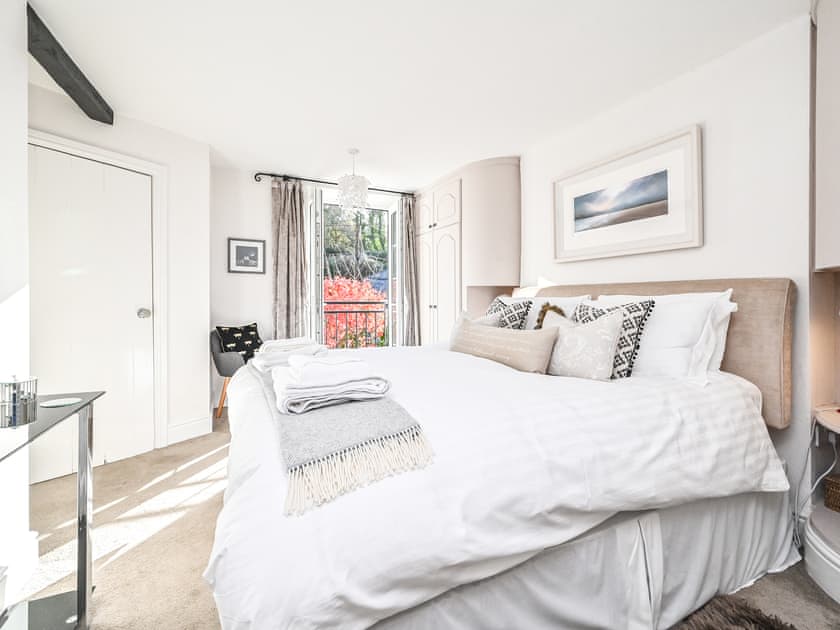 Double bedroom | Briardene Cottage, Milton Combe, near Yelverton