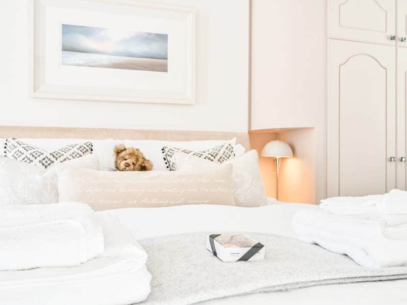 Double bedroom | Briardene Cottage, Milton Combe, near Yelverton
