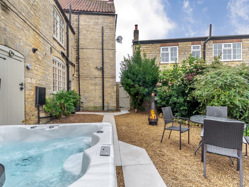 Hot tub | The Retreat, Nettleham