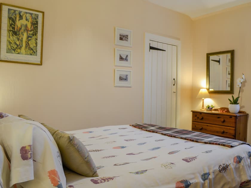Double bedroom | Elnagar Cottage, Pitlochry
