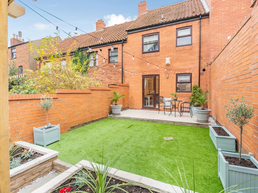 Garden | Victoria’s Retreat - Lincoln Retreats, Lincoln