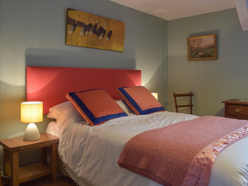 Double bedroom | Bronrhiw, Newport, near Cardigan