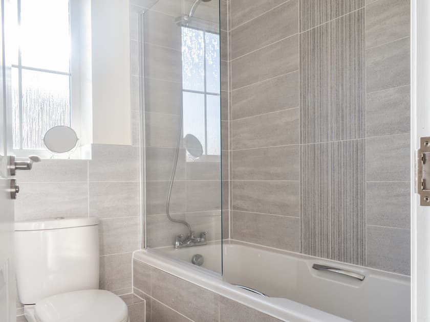 Bathroom | Coed Faen, St Helens, near Ryde