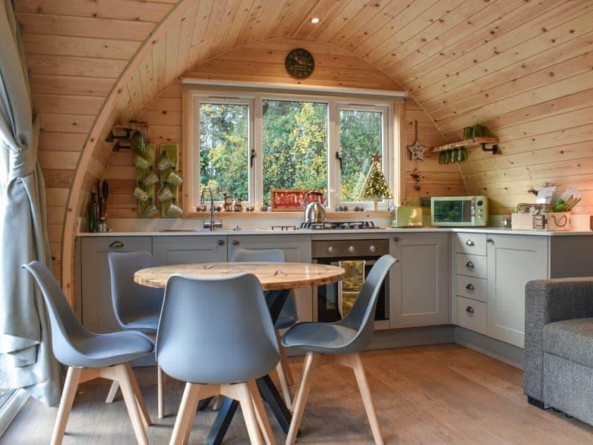 Open plan living space | Lakeview Lodge - Hillcroft Farm Pods, Crowhurst