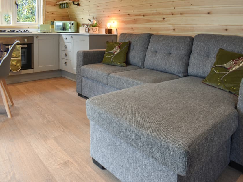 Living area | Lakeview Lodge - Hillcroft Farm Pods, Crowhurst