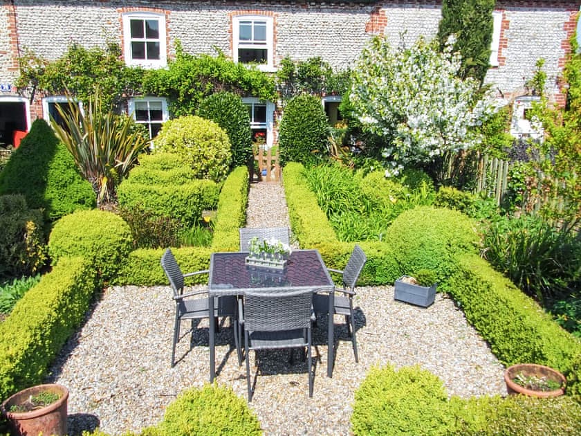 Exterior | Bella’s Cottage, Stiffkey