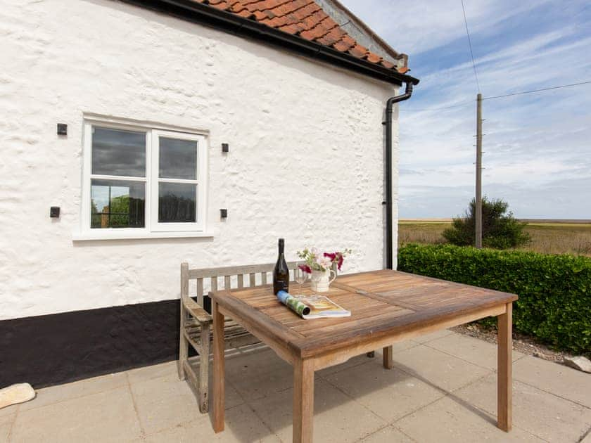 Outdoor area | Cley Corner Cottage, Salthouse