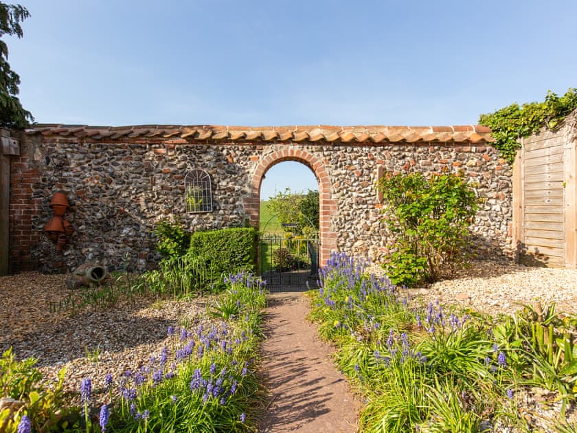 Garden | Flint Cottage, Stiffkey