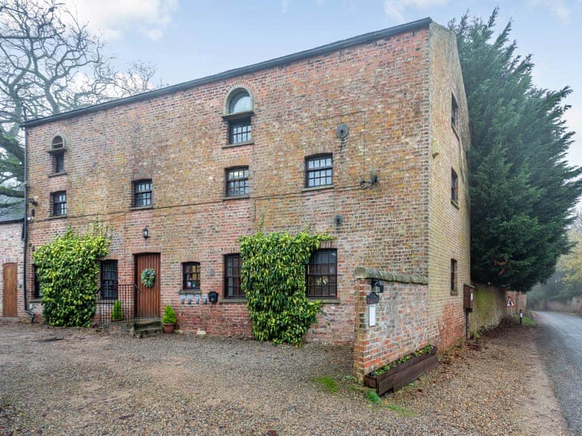 Exterior | Apartment One - The Carriage House, Bilbrough, near York
