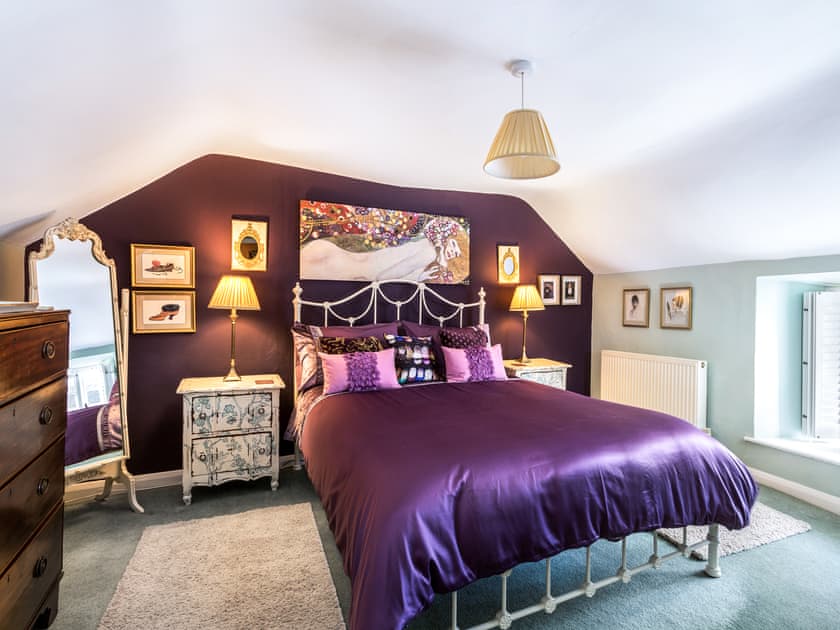 Large, comfortable double bedroom | Pilgrim Corner - Vicarage Road Holiday Cottages, Minehead